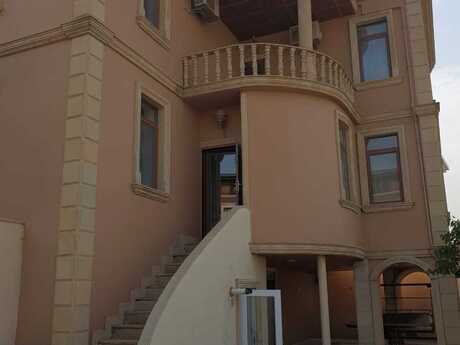 6 otaqlı həyət evi/bağ evi - Badamdar q. - 510 m²