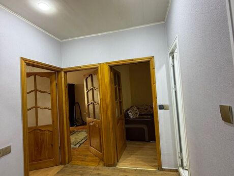 3 otaqlı köhnə tikili - Azadlıq Prospekti m. - 60 m²