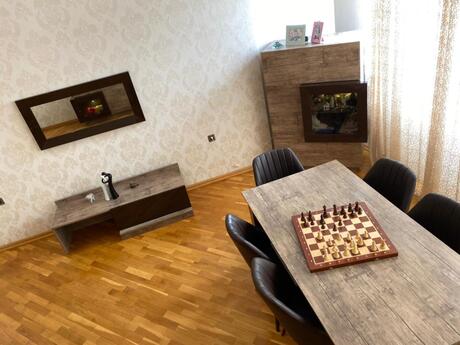 3 otaqlı yeni tikili - Şah İsmayıl Xətai m. - 94 m²