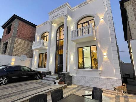 6 otaqlı həyət evi/bağ evi - Badamdar q. - 240 m²