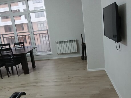 Elan №6063909 - Sumqayıt, Sumqayıt, 2 otaqlı, 80 m², 4/12 mərtəbə