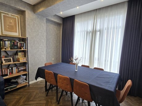 3 otaqlı yeni tikili - İnşaatçılar m. - 100 m²