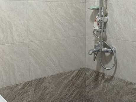 5 otaqlı həyət evi/bağ evi - Badamdar q. - 140 m²