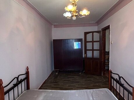 2 otaqlı köhnə tikili - Xalqlar Dostluğu m. - 50 m²