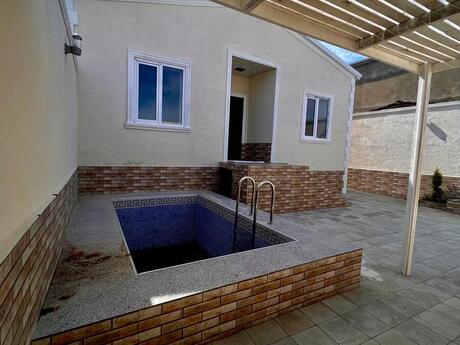 3 otaqlı həyət evi/bağ evi - Novxanı q. - 60 m²