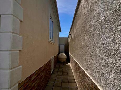 3 otaqlı həyət evi/bağ evi - Novxanı q. - 60 m²