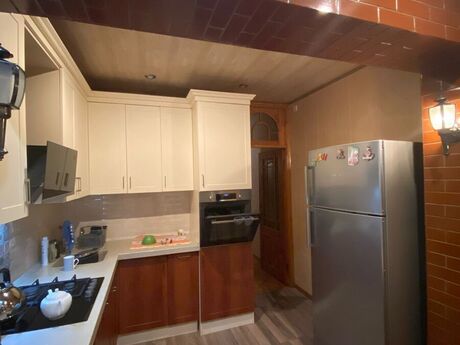 3 otaqlı mənzil, 85 m², 8-ci mikrorayon: 218 000 ₼ 5