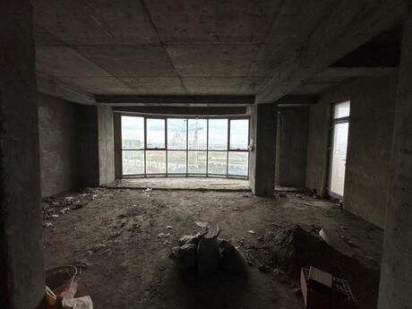 4 otaqlı yeni tikili - Xətai r. - 200 m²