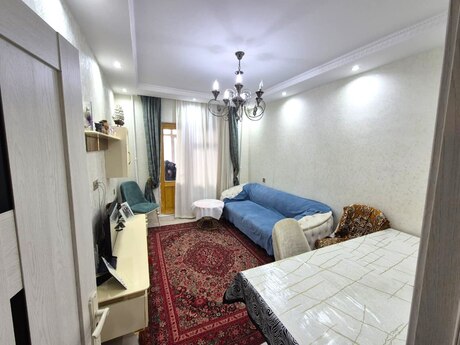 Объявление №6064075 - Баку, м. Халглар Достлугу, 2-комн., 65 м², 7/9 этаж