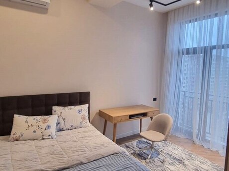 4 otaqlı yeni tikili - Nəsimi r. - 130 m²