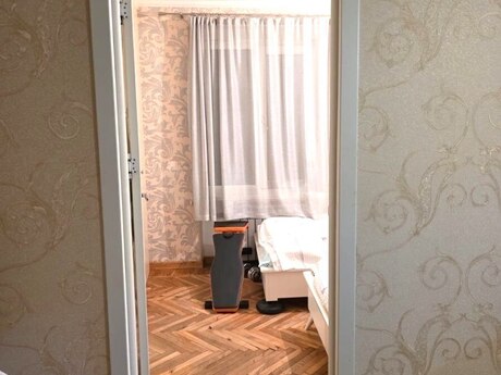 2-комн. вторичка - м. Гянджлик - 55 м²