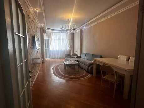 Elan №6064251 - Bakı, 8 Noyabr m., 3 otaqlı, 112 m², 13/13 mərtəbə