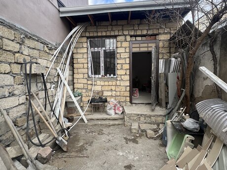 3 otaqlı həyət evi/bağ evi - Avtovağzal m. - 74 m²
