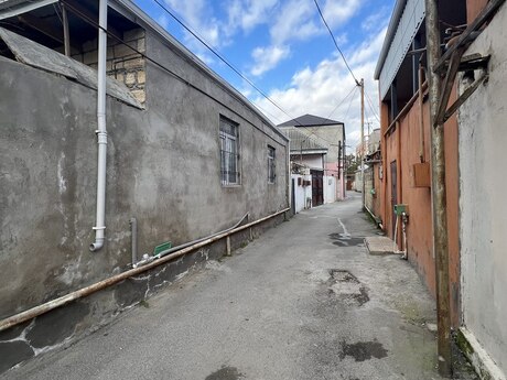 3 otaqlı həyət evi/bağ evi - Avtovağzal m. - 74 m²