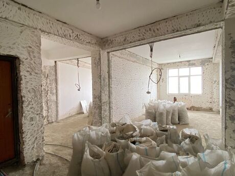 3 otaqlı yeni tikili - Elmlər Akademiyası m. - 135 m²