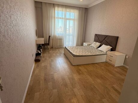 Объявление №6064371 - Баку, м. Ахмедлы, 2-комн., 79 м², 14/17 этаж