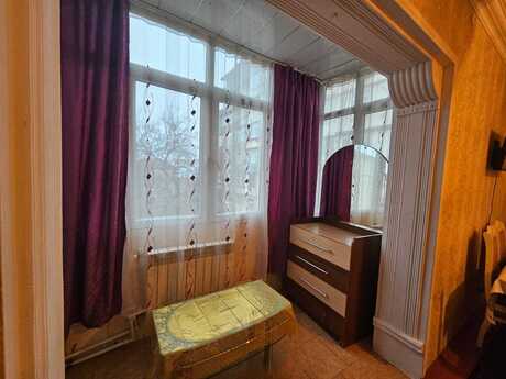 2 otaqlı köhnə tikili - Nəsimi m. - 45 m²