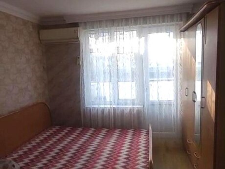 1 otaqlı köhnə tikili - Neftçilər m. - 40 m²