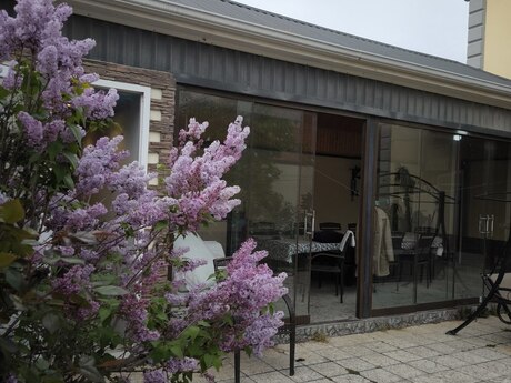 5 otaqlı həyət evi/bağ evi - Hökməli q. - 242 m²