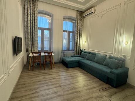 1 otaqlı köhnə tikili - İçəri Şəhər m. - 30 m²
