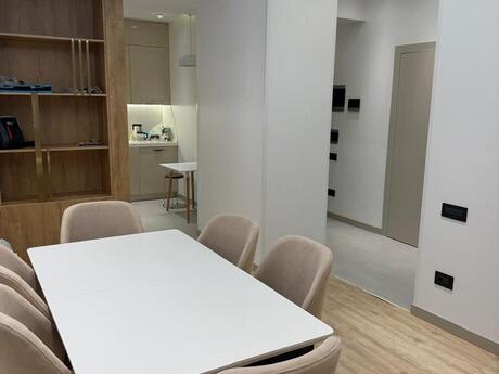 2 otaqlı yeni tikili - Nizami m. - 80 m²