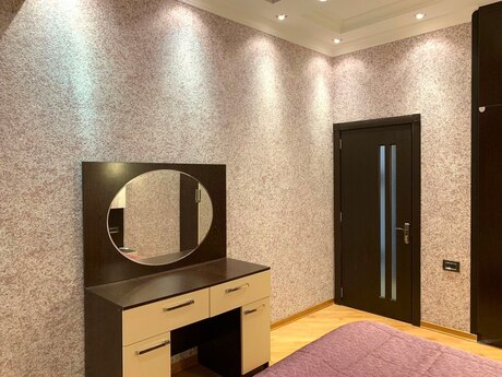 2 otaqlı köhnə tikili - Nizami m. - 65 m²