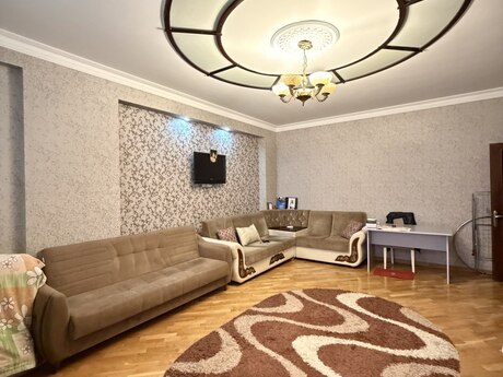 2 otaqlı yeni tikili - Memar Əcəmi m. - 94 m²