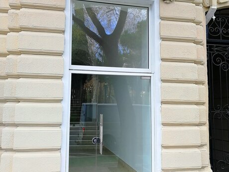 3 otaqlı ofis - 28 May m. - 111 m²