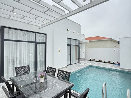 4 otaqlı həyət evi/bağ evi - Mərdəkan q. - 150 m²