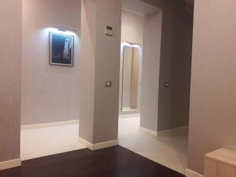 Аренда: 2-комнатная квартира, 80 м², Sahil: 1 400 ₼/мес 4