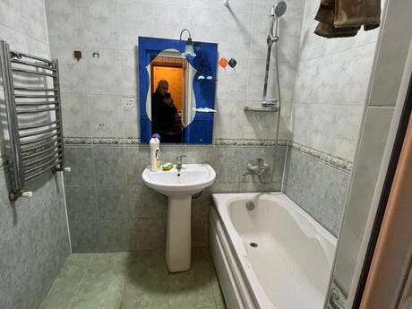2 otaqlı köhnə tikili - 28 May m. - 60 m²