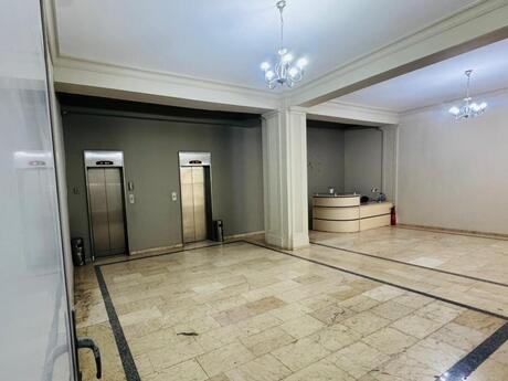 Объявление №6064741 - Баку, м. 28 мая, 4-комн., 206 м², 7/14 этаж