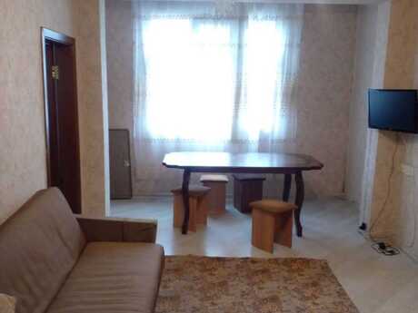 2 otaqlı köhnə tikili - Memar Əcəmi m. - 50 m²