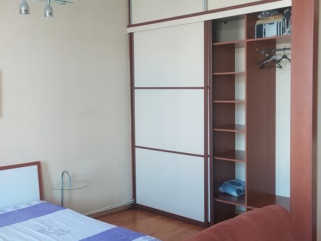 1 otaqlı köhnə tikili - Nizami m. - 45 m²
