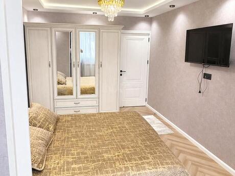 5 otaqlı köhnə tikili - Bakıxanov q. - 120 m²