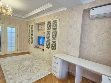 3 otaqlı yeni tikili - Elmlər Akademiyası m. - 144 m²