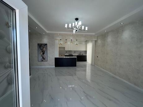 4 otaqlı həyət evi/bağ evi - Şüvəlan q. - 120 m²