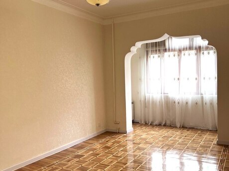 4 otaqlı köhnə tikili - Əhmədli m. - 100 m²
