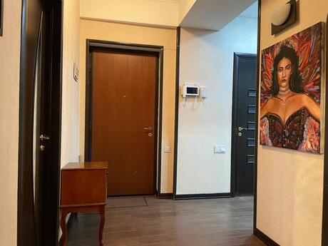 3 otaqlı köhnə tikili - İçəri Şəhər m. - 110 m²