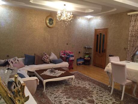 7 otaqlı həyət evi/bağ evi - Xırdalan - 180 m²