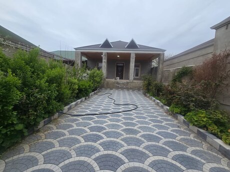 3 otaqlı həyət evi/bağ evi - Binə q. - 100 m²