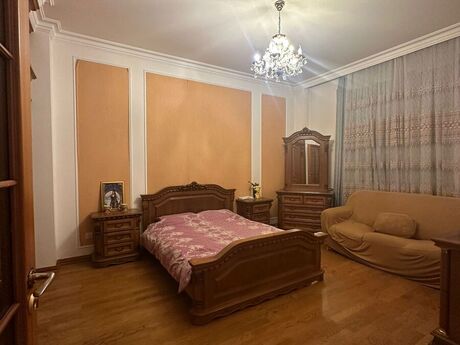4 otaqlı mənzil, 220 m², 28 May: 540 000 ₼ 4