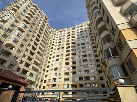 2 otaqlı yeni tikili - 7-ci mikrorayon q. - 66.5 m²