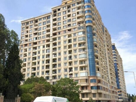 2 otaqlı yeni tikili - 7-ci mikrorayon q. - 66.5 m²
