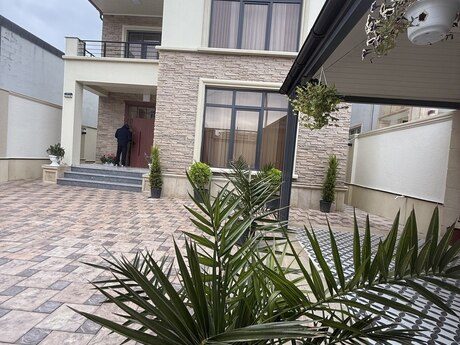 5 otaqlı həyət evi/bağ evi - Məmmədli q. - 240 m²