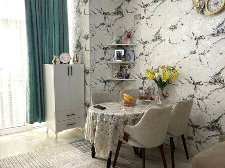 Elan №6065022 - Bakı, Yasamal r., 2 otaqlı, 42 m², 2/9 mərtəbə
