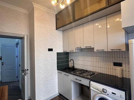 1-комн. новостройка - м. Кара Караев - 40 м²