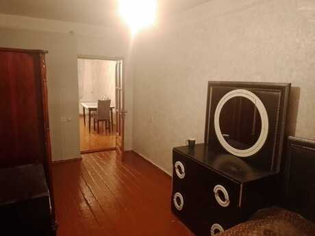 2 otaqlı köhnə tikili - Biləcəri q. - 52 m²