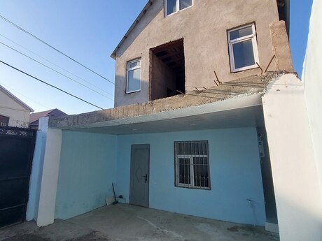 5 otaqlı həyət evi/bağ evi - Mehdiabad q. - 140 m²