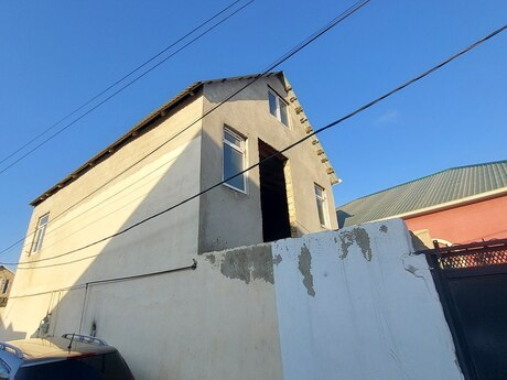 5 otaqlı həyət evi/bağ evi - Mehdiabad q. - 140 m²